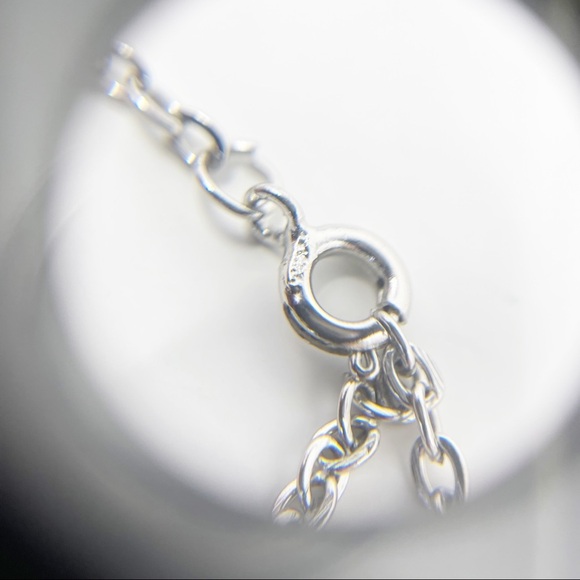 925 Sterling Silver Angel Wings with Heart Dainty Pendant Necklace Vintage - Picture 3 of 5